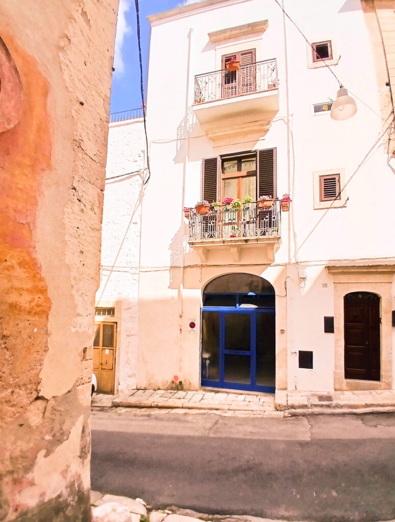 Exterior view of Studio 33 in Ostuni